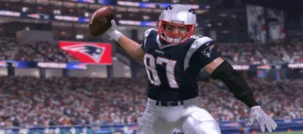 Madden NFL 17 thumbnail